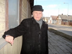 A. Čekauskas savo gimtinės nepamiršta. Autorės nuotr.