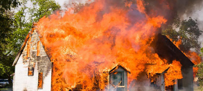 Šąlant orams daugėja namų gaisrų – šie metai jau rekordiniai