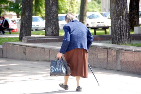 Pen­si­nin­kų re­bu­sas: lik­ti ar iš­ei­ti