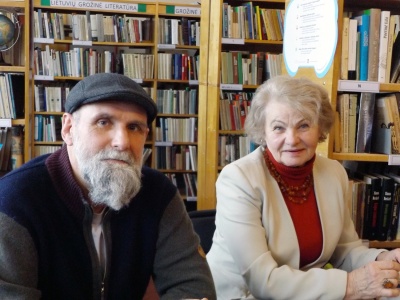 Rasos Povylienės nuotr. A. Marčėnas ir poetė Leonora Jankeliūnienė.