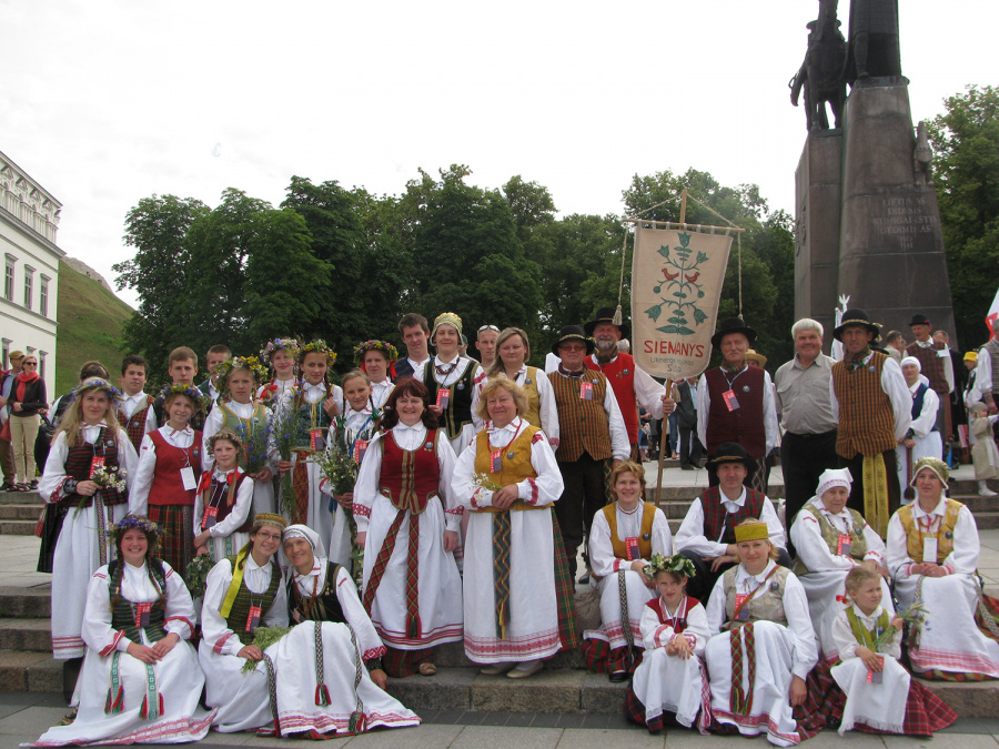 Sližių folkloro kolektyvas „Siemanys“ garsina ne tik Veprius, bet ir visą Ukmergės rajoną.