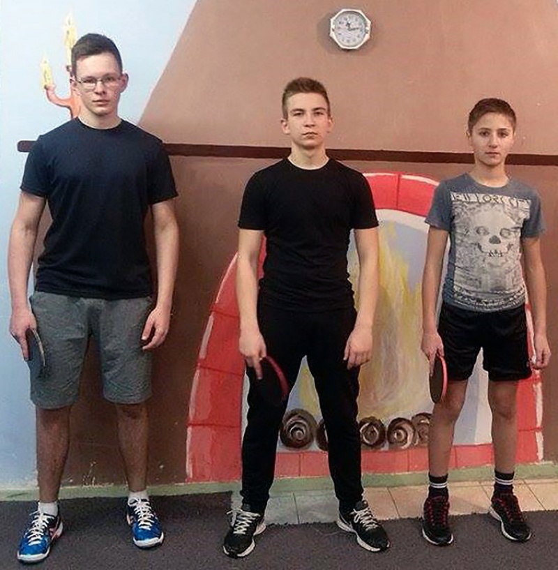 Jono Basanavičiaus gimnazijos komanda.