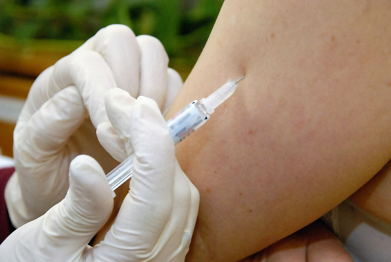 Ukmergės ligoninei skirta 110 vakcinos dozių.  Gedimino Nemunaičio nuotr.