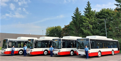 Į gatves išriedės keturi nauji „Iveco“ autobusai