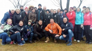 Šiemet į „Baltojo kaspino akciją Ukmergės rajone“ įsitraukė žymiai daugiau dalyvių.