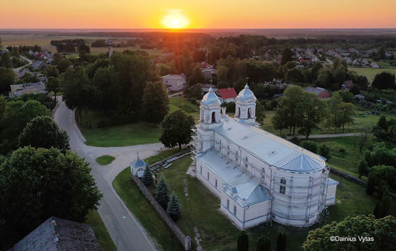 Lyduokių Šv. Arkangelo Mykolo bažnyčios renovacija pradėta pernai.D.Vyto nuotr.