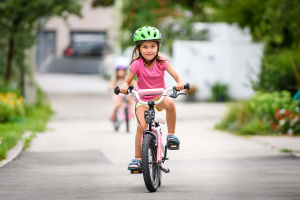5 dalykai, kuriuos privalote žinoti prieš pirkdami vaikišką dviratį