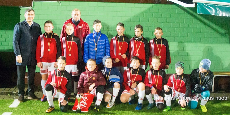 Vyko debiutinis taurės turnyras 2005 ir 2006 m. gimusiems vaikams.