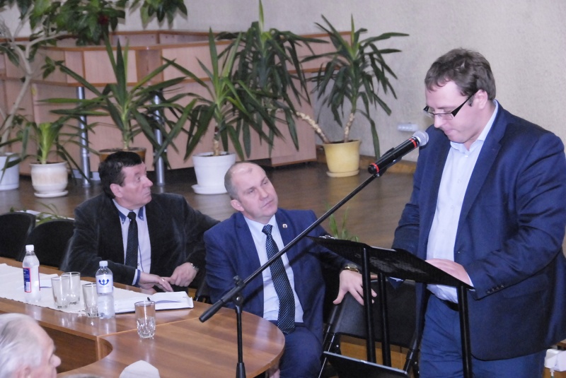 Gedimino Nemunaičio nuotr. G. Pociaus (dešinėje) pasisakymą išklausė ir rajono vadovai S. Jackūnas ir R. Janickas.