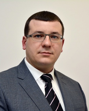 Krašto apsaugos ministerijos vadovų komandą papildė ukmergiškis Edvinas Kerza. KAM nuotr.