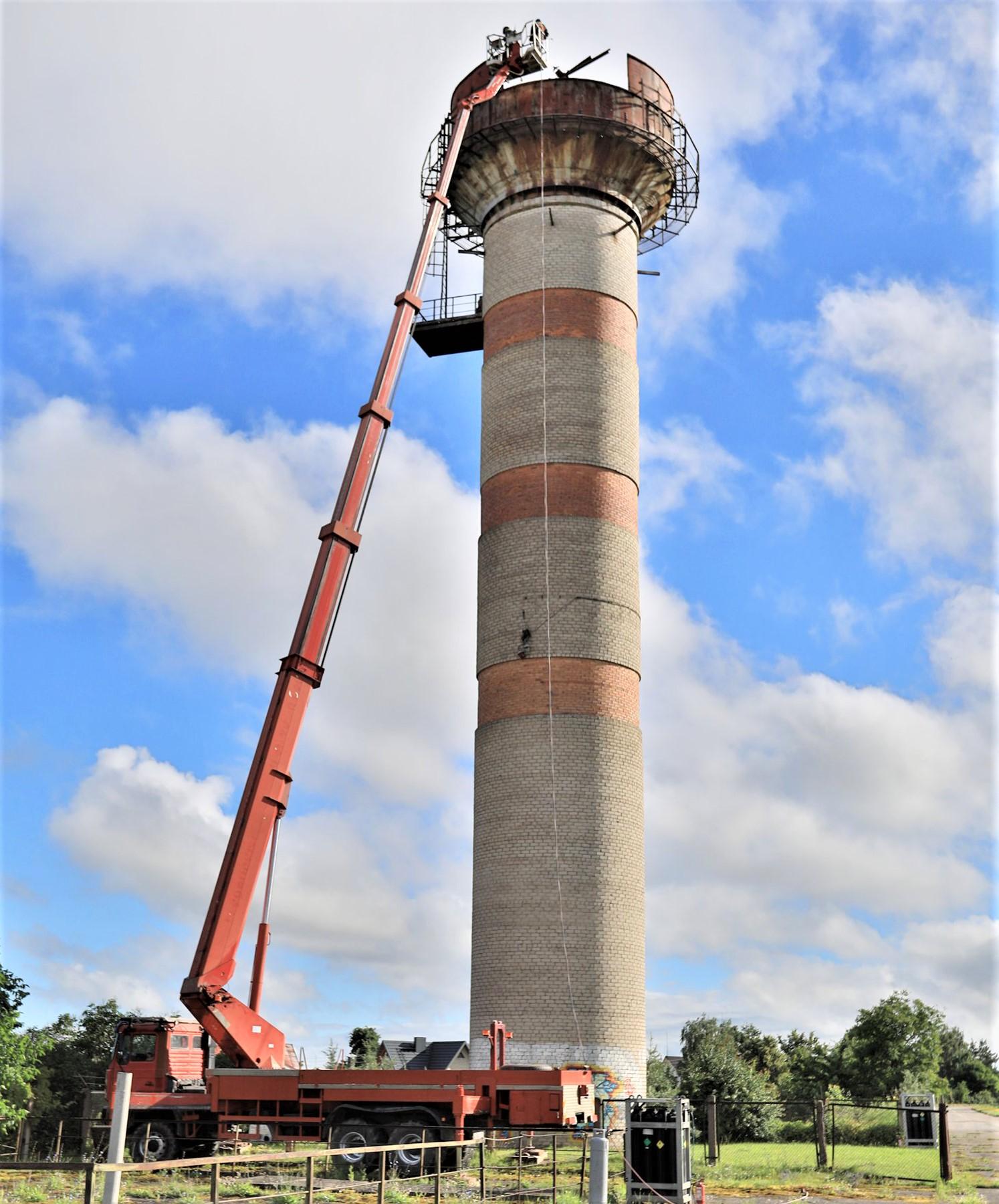 Ardomas nebenaudojamas vandentiekio bokštas / Dainiaus Vyto nuotr.