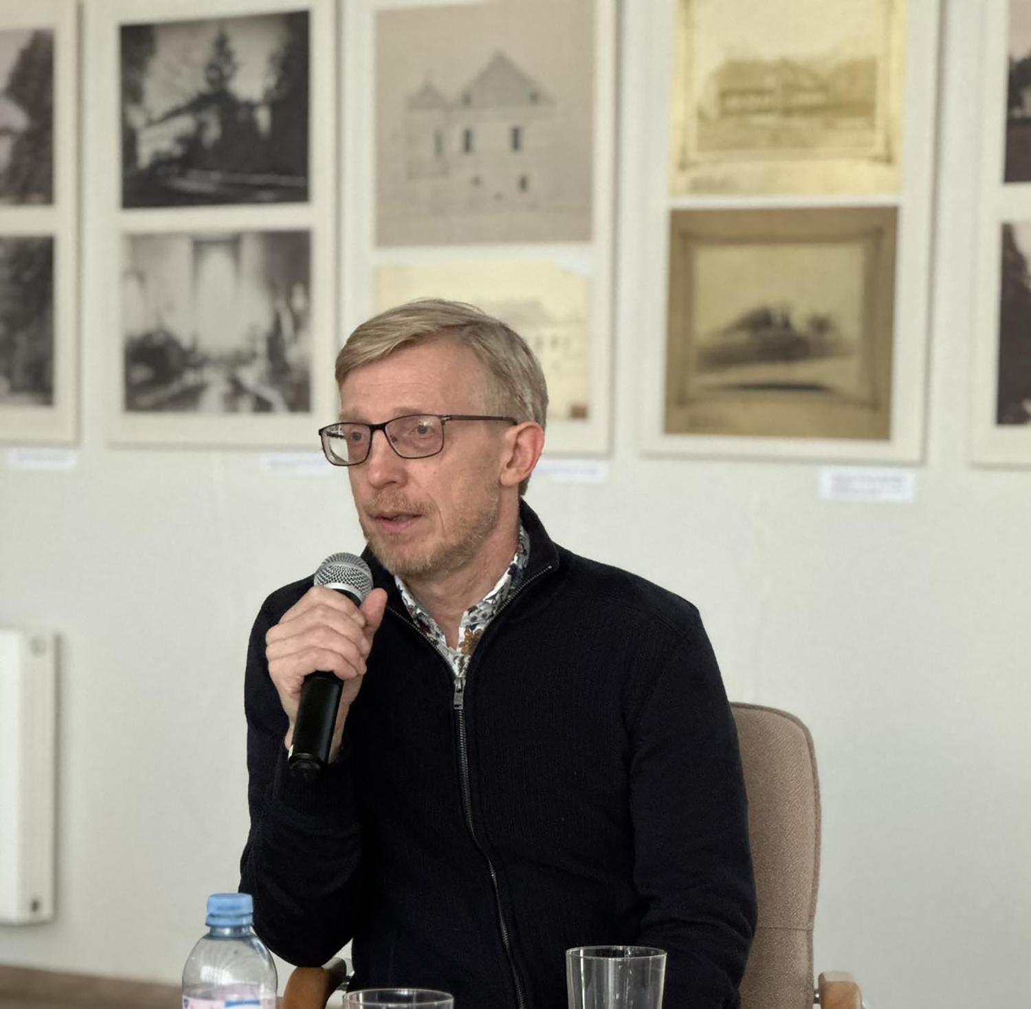 Atskleis Ukmergės istoriją bei architektūrinį paveldą / Autorės nuotr. Istorikas G. Potašenko pristatė sentikių paveldą Ukmergėje.