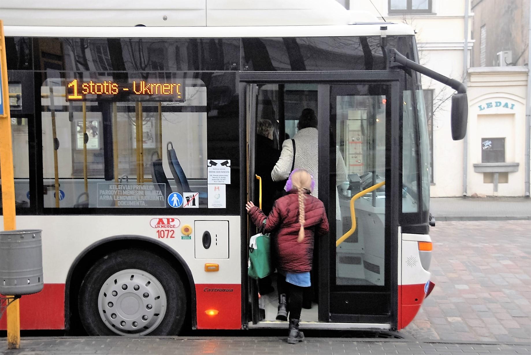 Autobusai nevažiuos /