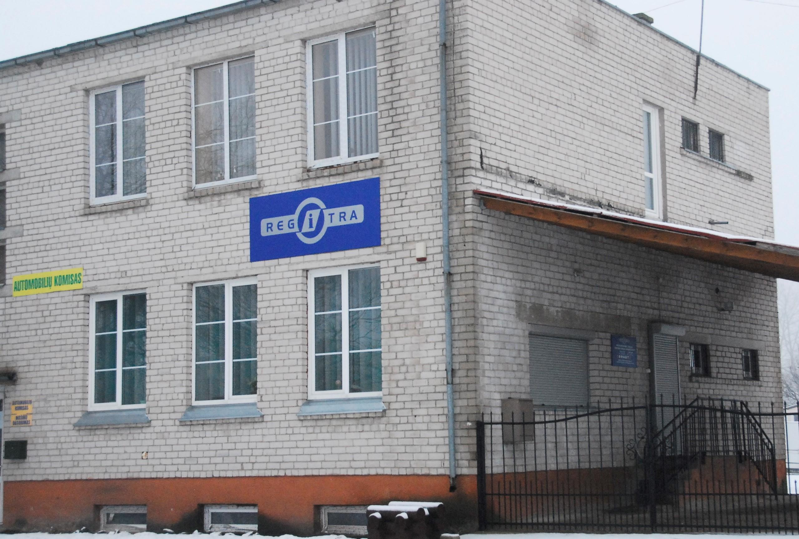 Automobiliai paieškomi /