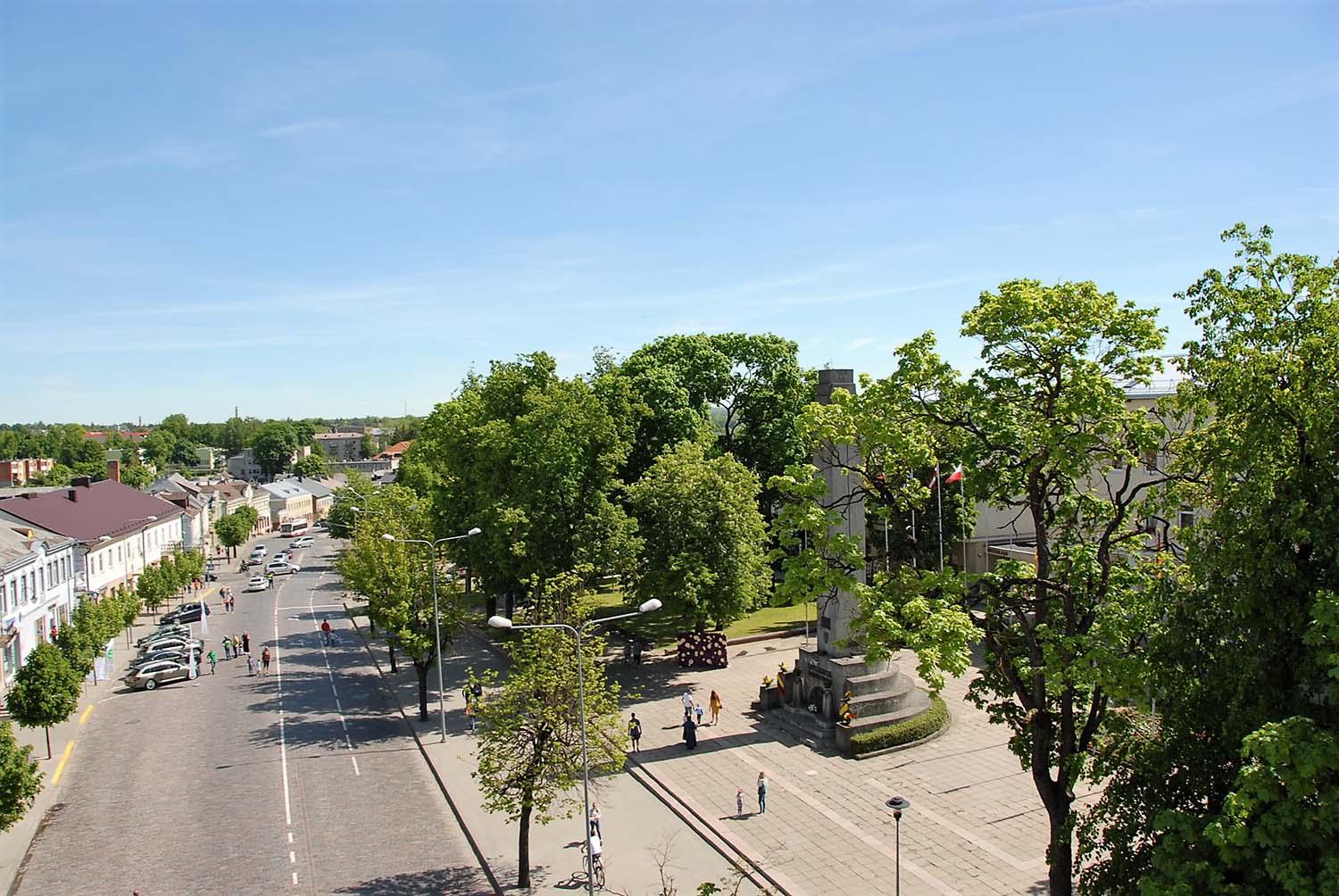 Centrinių erdvių rekonstrukcijos darbai vėl įstrigo / Ukmergės miesto centro vizija keista ne kartą