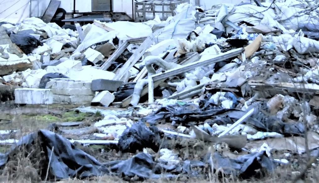 Darbai sukėlė įtarimų /