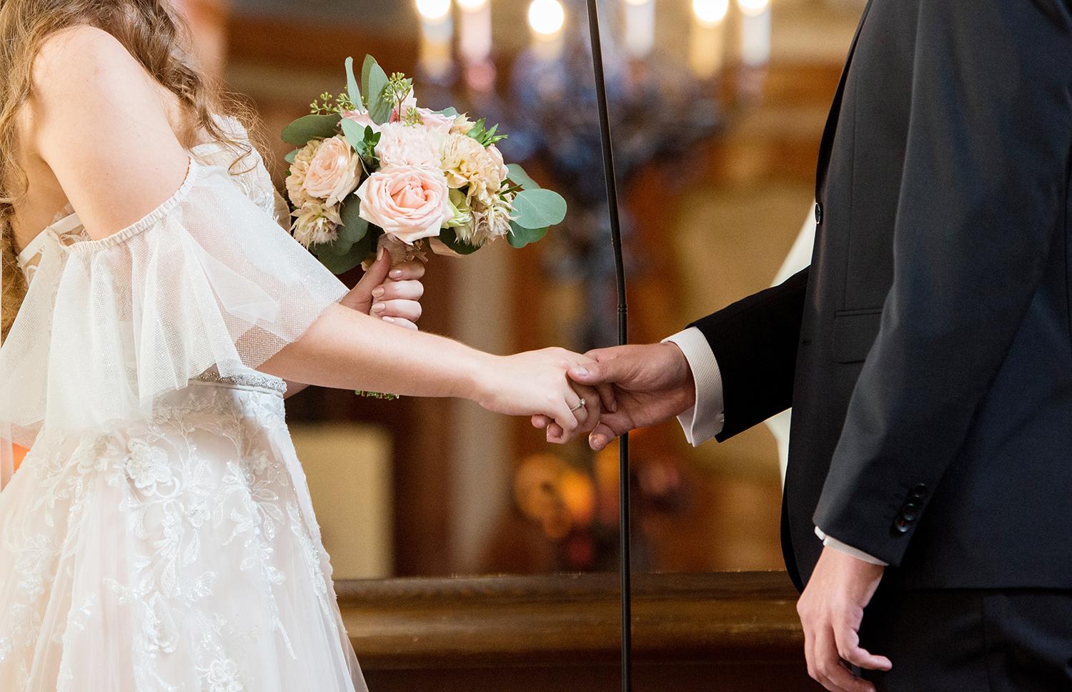 Daugėja besituokiančiųjų užsienyje