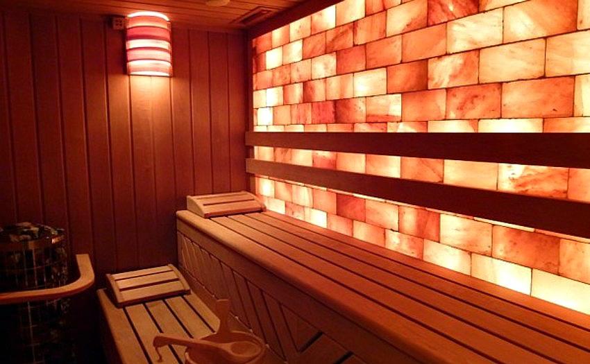 Himalajų druskos pirtis: kodėl verta išbandyti? /