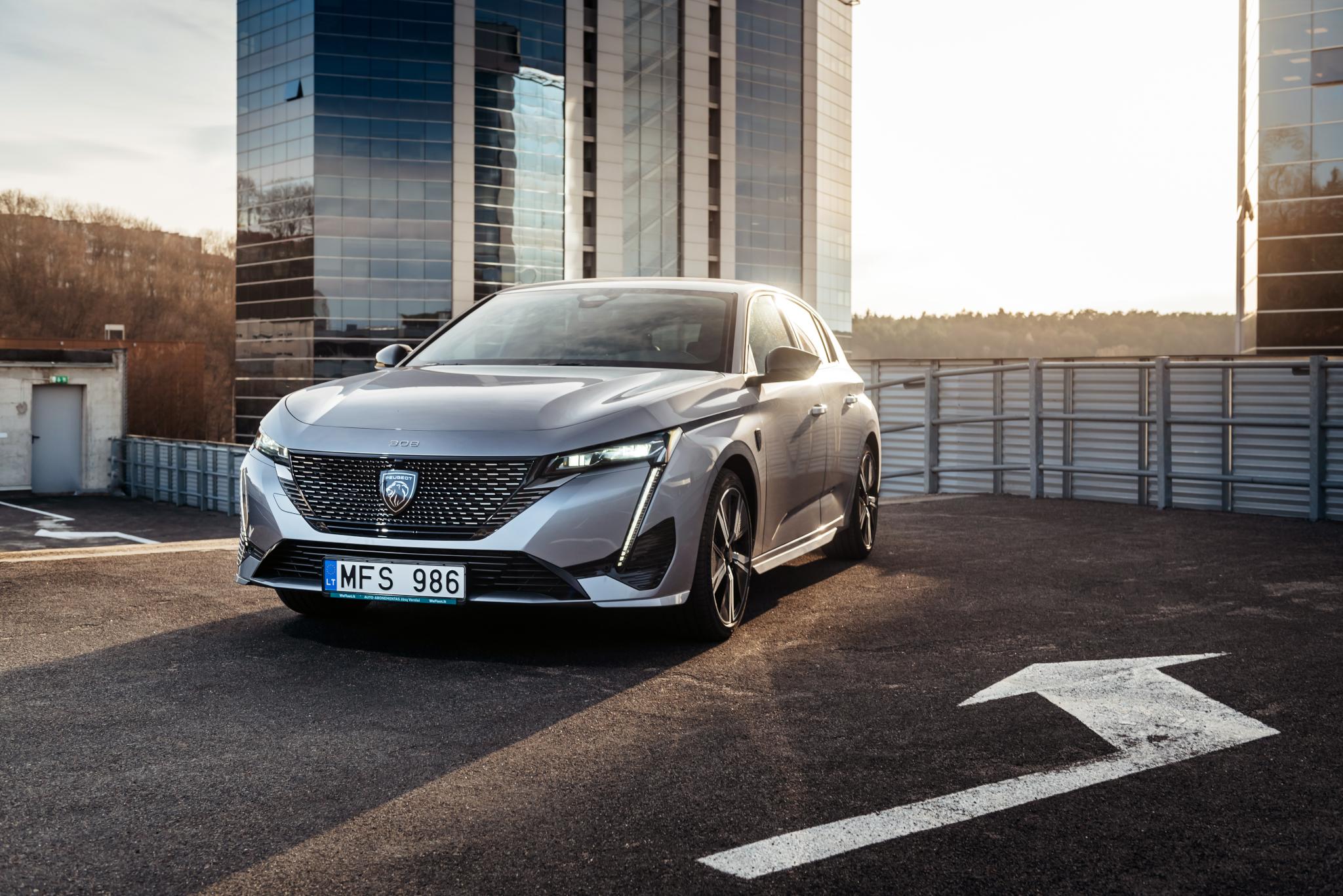 Ilgalaikė automobilių nuoma verslui ar automobilio pirkimas? /