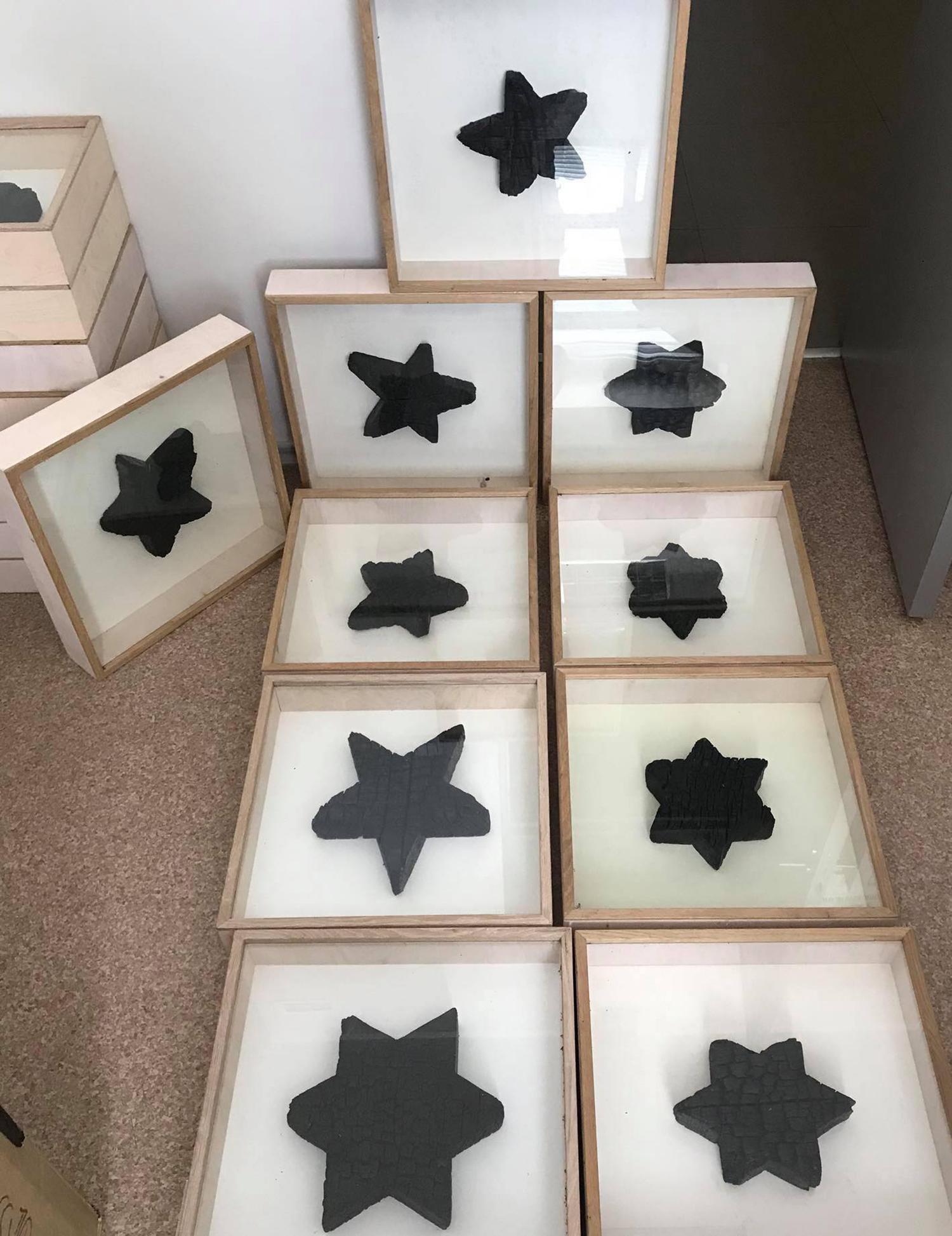 Ilgapirščiams parūpo žinomo menininko kūriniai /