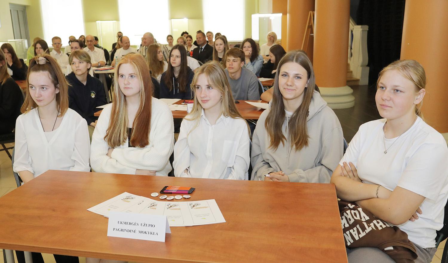 „Iš Vilkmergės per Ukmergę į Rockmergę“ / Dainiaus Vyto nuotr. I vietą konkurse iškovojo Užupio pagrindinės mokyklos komanda.