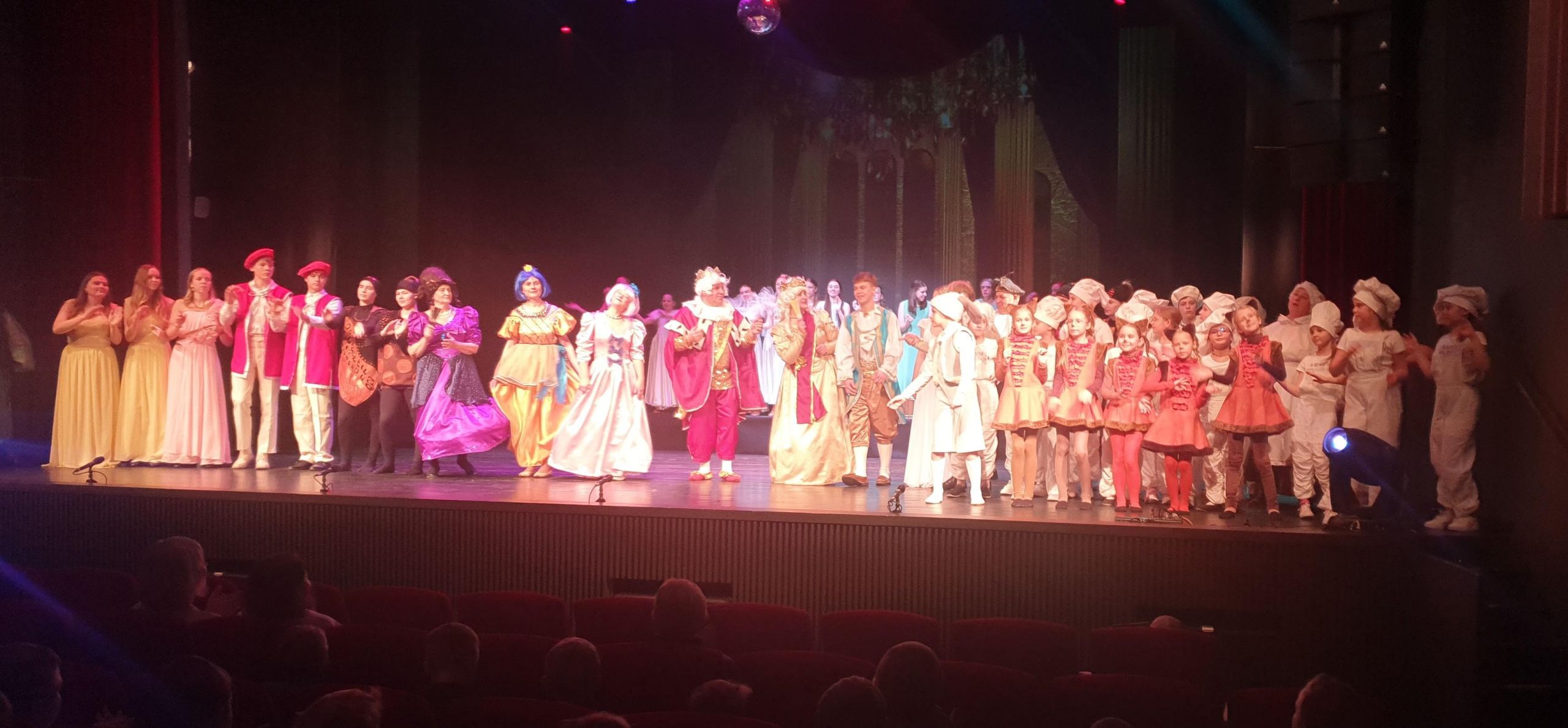 Kaip gimsta Kalėdinė pasaka /