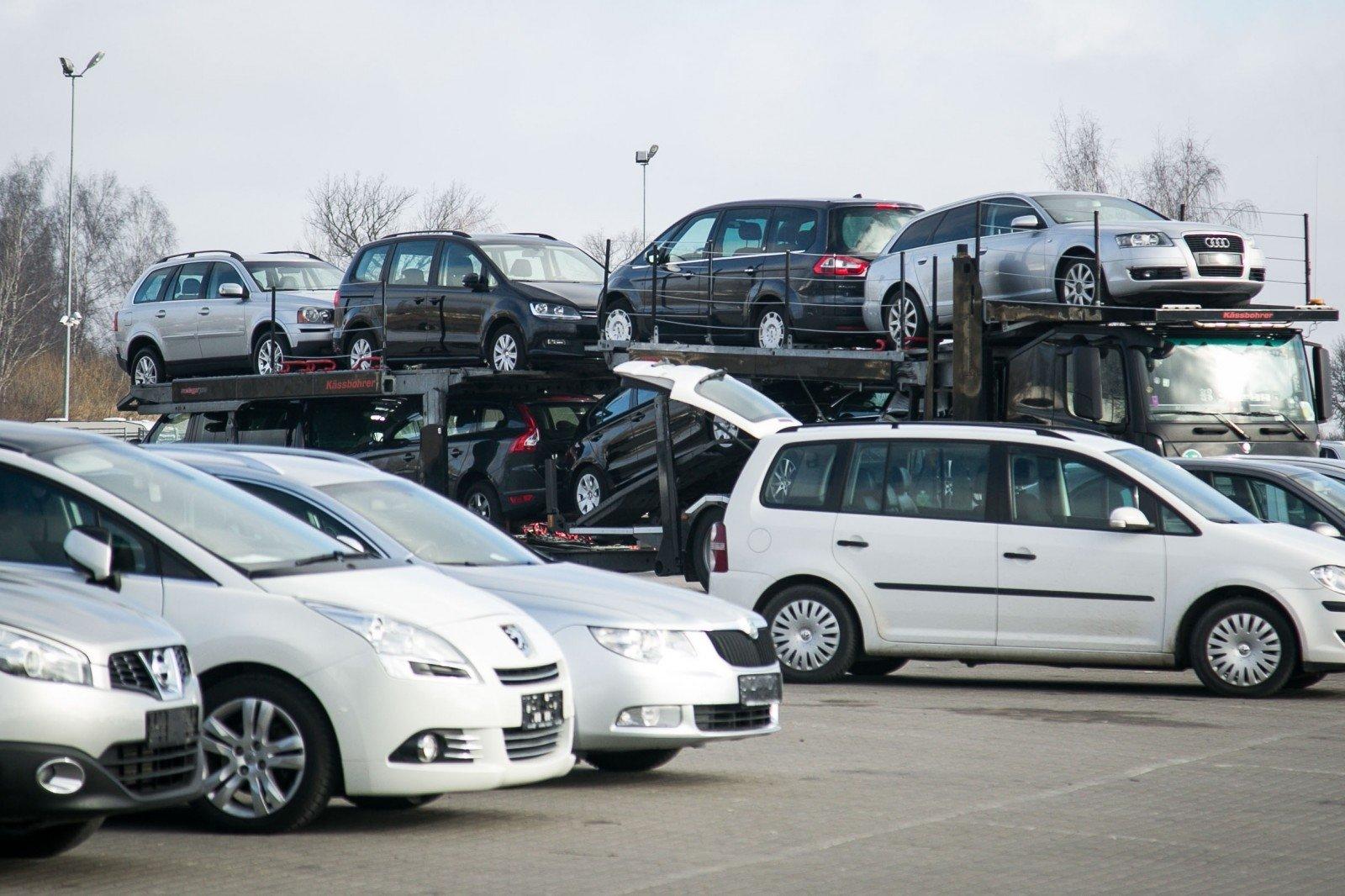 Kaip parsigabenti automobilį iš vokietijos? / Delfi.lt nuotrauka