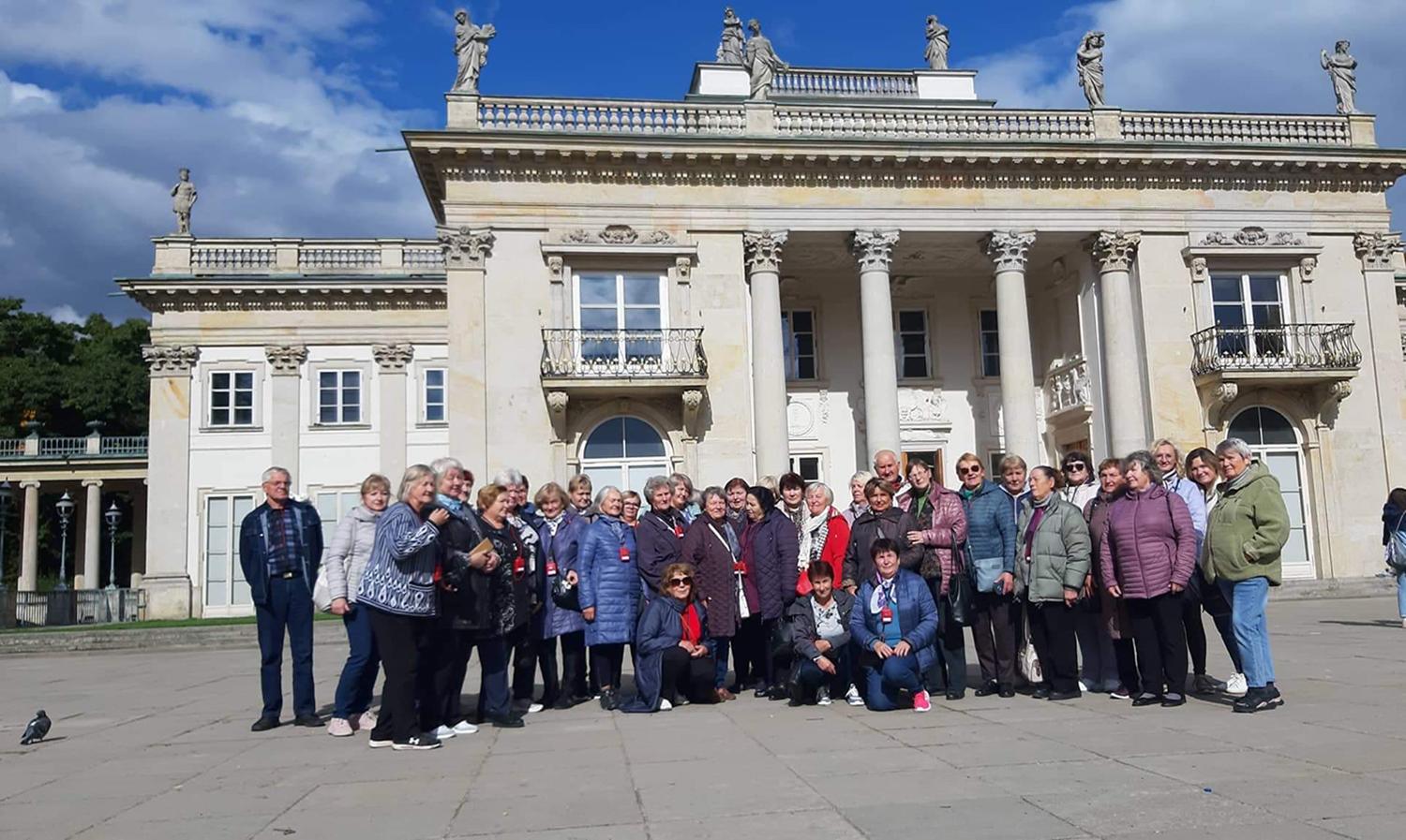 Keliavome į Varšuvą / LPS „Bočiai“ Ukmergės rajono bendrijos nariai vyko į pažintinę kelionę po Varšuvą.