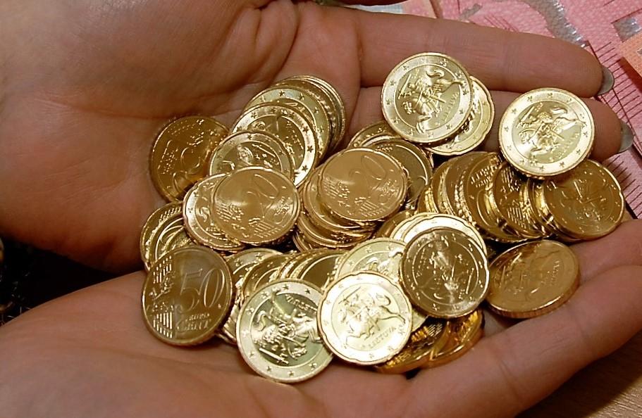 Kokį atlygį gauna savivaldybės tarybos nariai? /