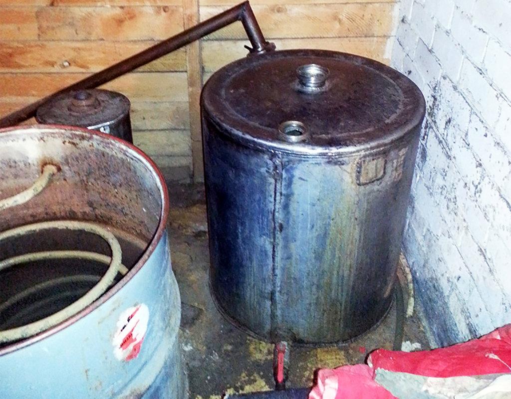 Konfiskuotas „naminukės“ aparatas /