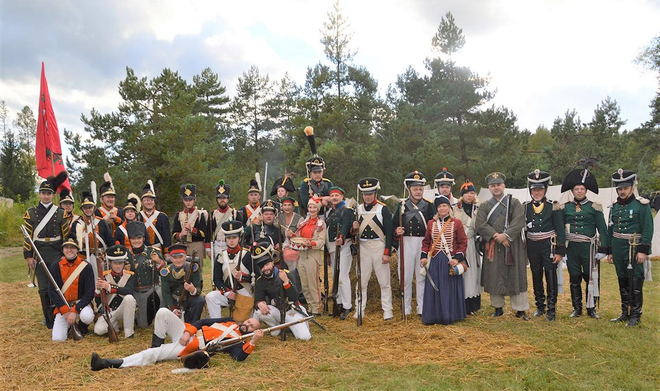Kopūstėliuose atskleista kovų istorija / Autoriaus nuotr. Festivalį „Kovų istorijos keliais“ surengė klubas „Miško broliai“.