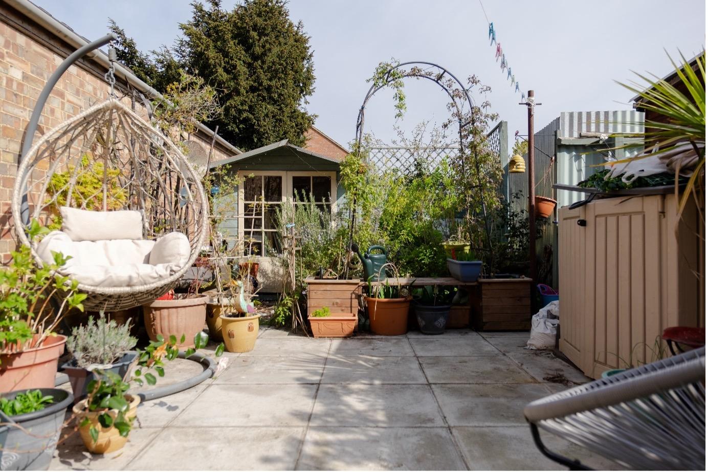 Lauko grindinys – ką rinktis geriausia? /