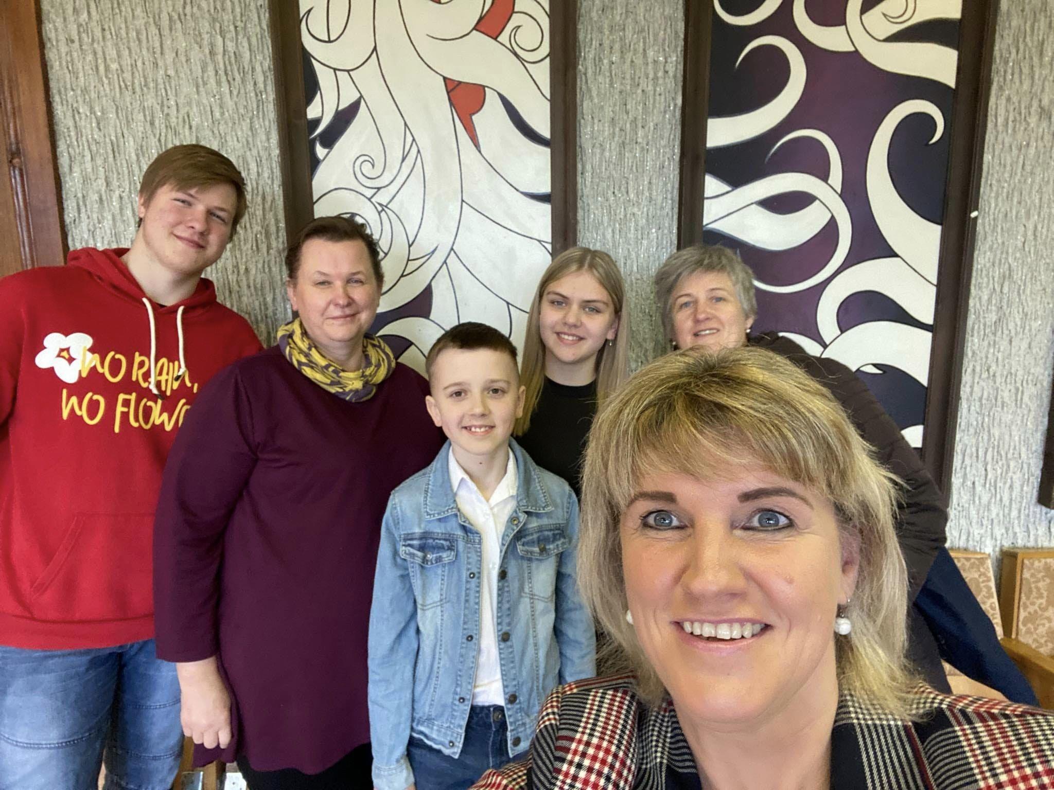 Liaušių teatras „Po liepomis“ dalijasi kūrybiniais užkulisiais /