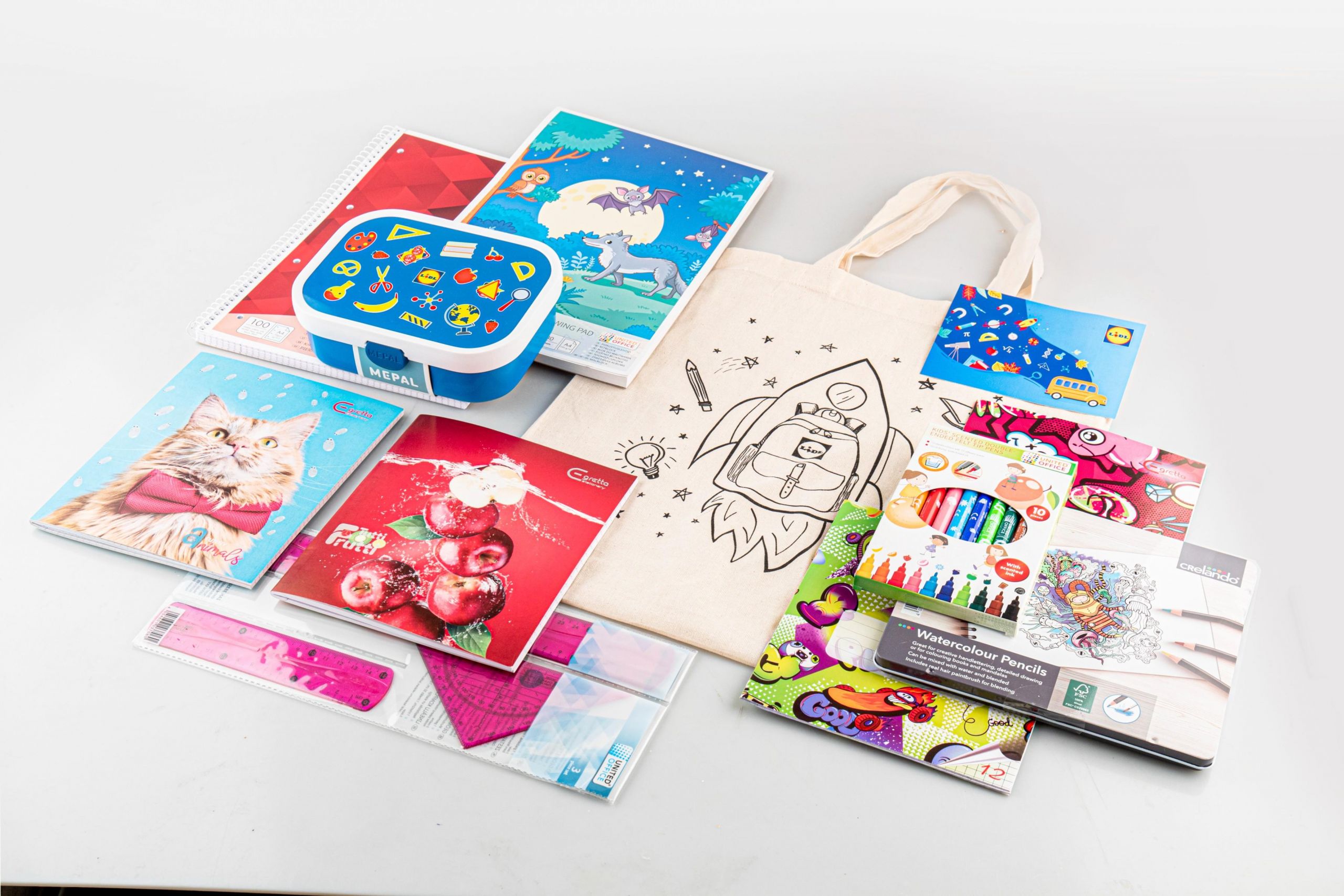 „Lidl Lietuva“ darbuotojų vaikams – dovanos naujų mokslo metų pradžios proga /