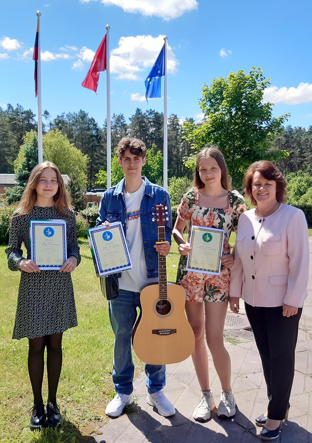 Lietuvos istorija – dainose / E. Kazlaitė