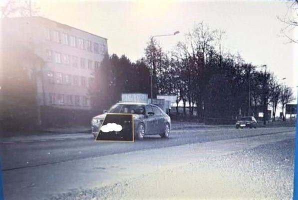 Mieste skriejo lyg autostradoje /