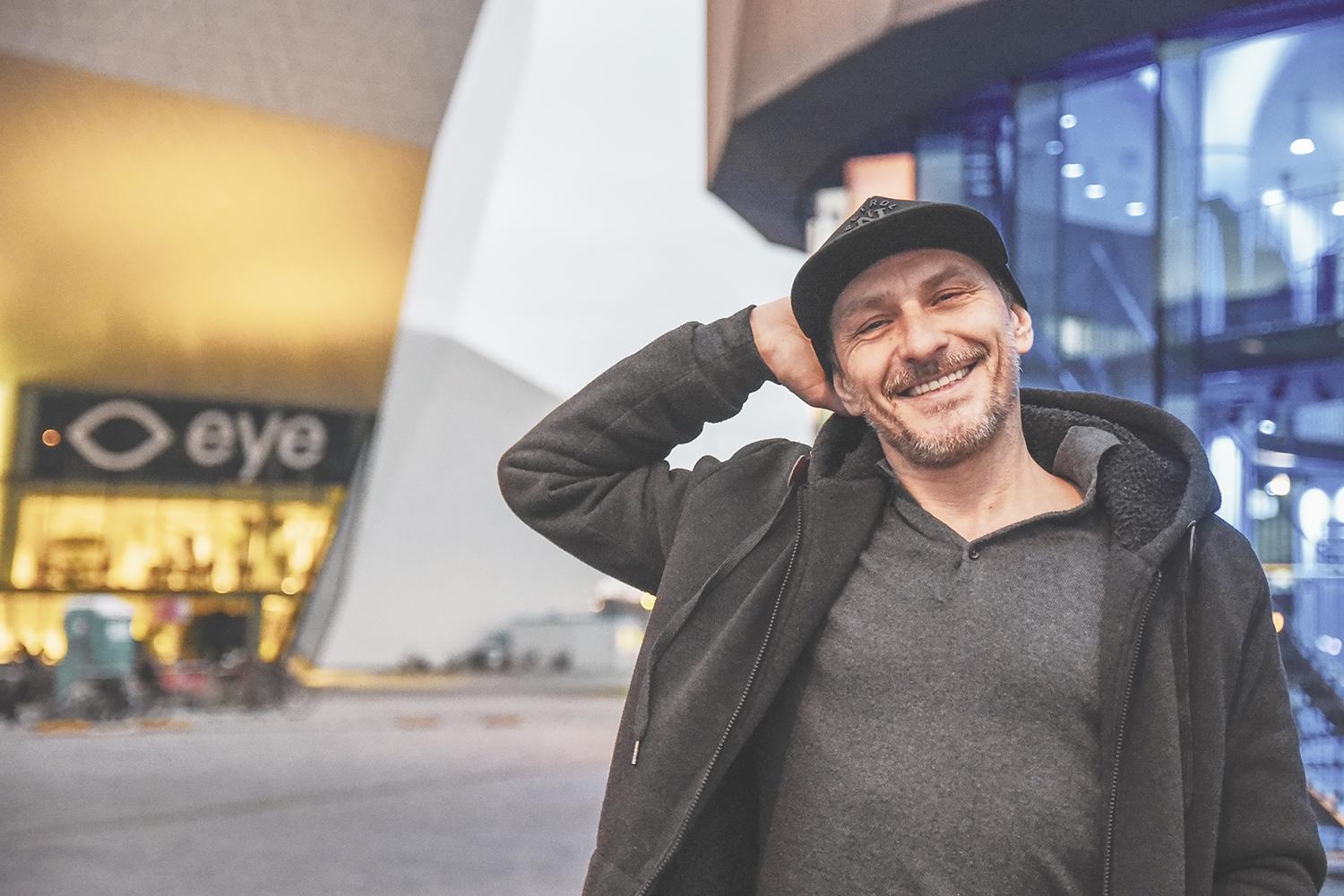 Miesto šventėje grupė „Requiem“ skambės kitaip / Tomas Krivickas Miesto šventės koncerte žada dainuoti ir ukrainietiškai.