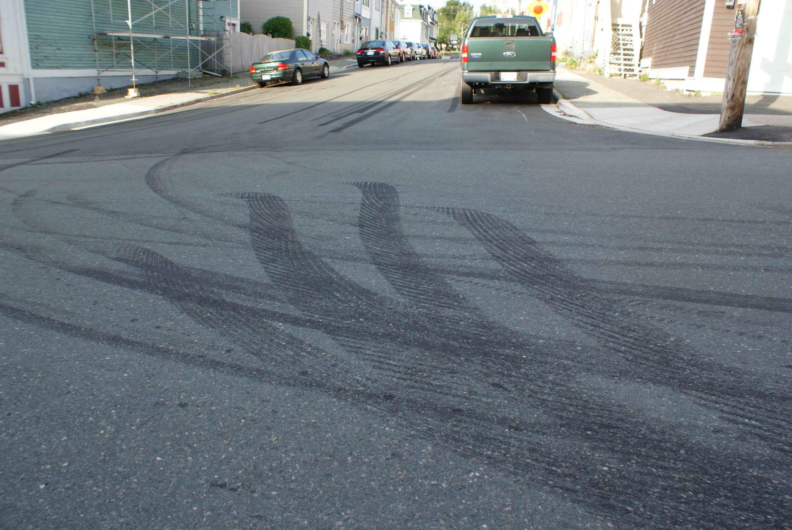 Naujos kokybiškos padangos ne tik išgelbės jums gyvybę