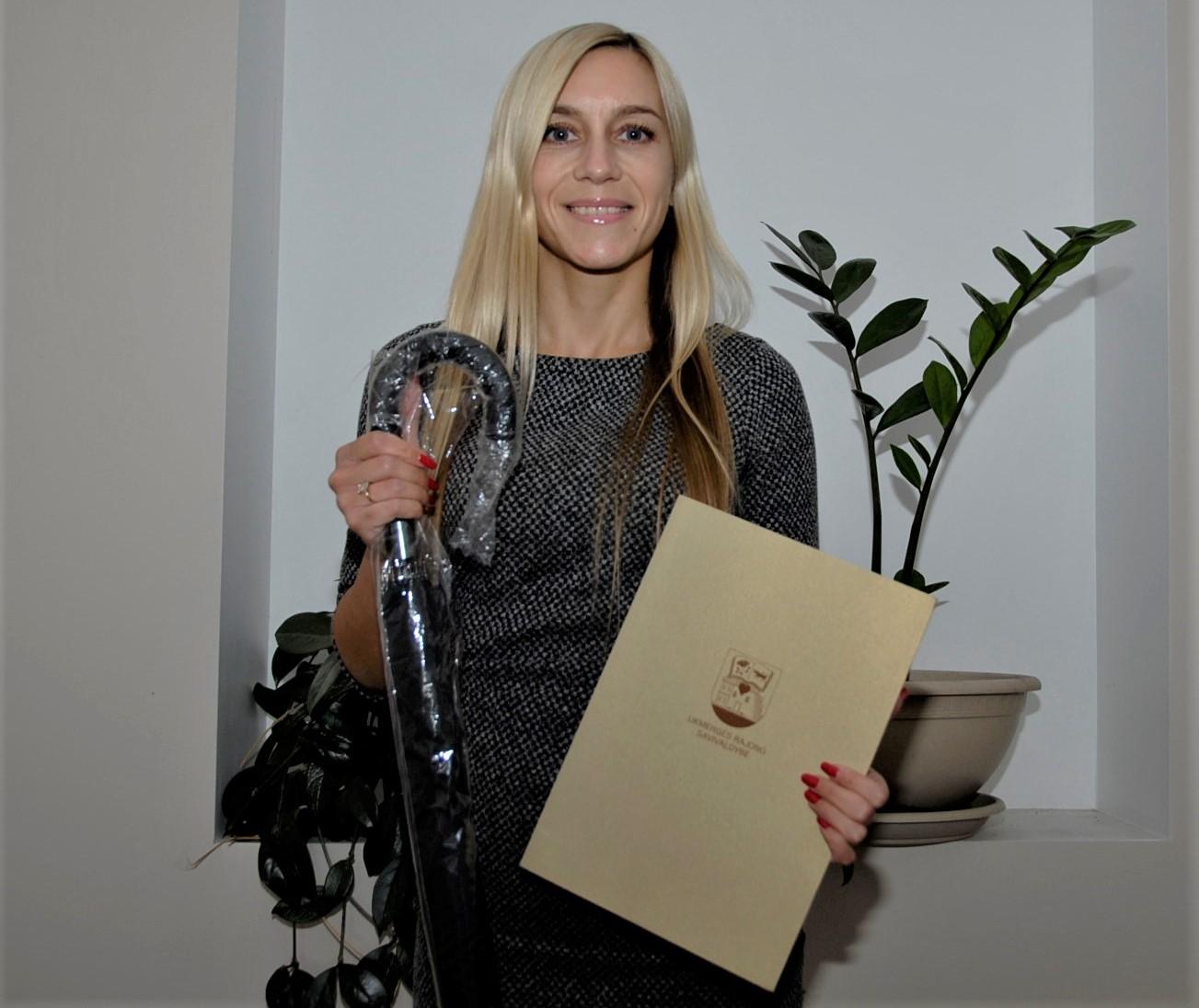 Padėkota už darbą / Gintarė Radlinskaitė G.Nemunaičio nuotr.