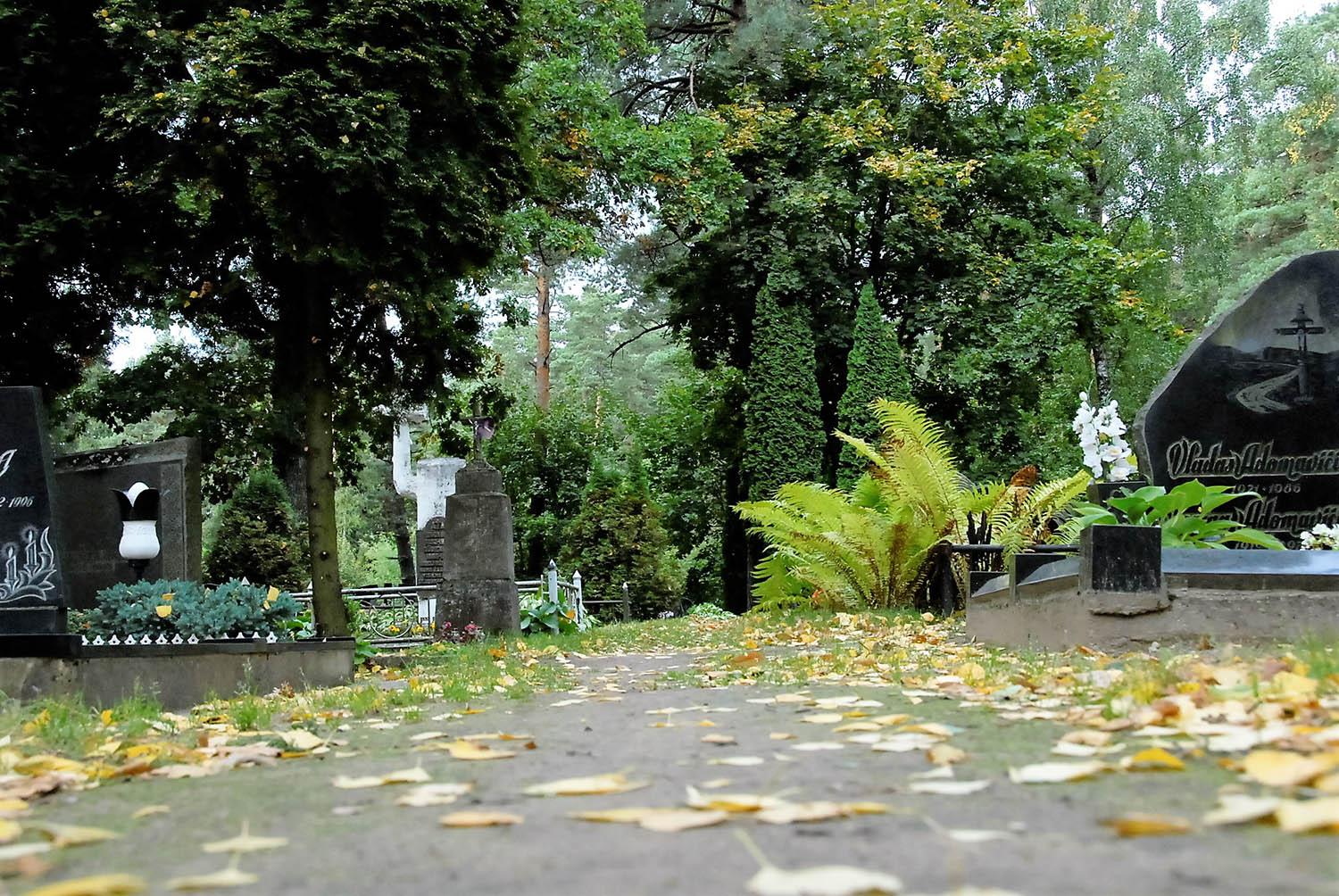 Pašilės kapinėse statys kolumbariumus /