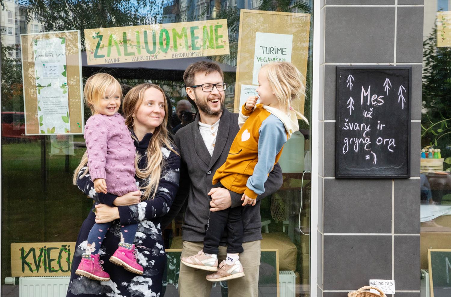 Pasirinko ekologišką gyvenimo kelią / Konstantinas ir Darya Aleksandrovičiai puoselėja ekologišką verslą.  Asmeninio archyvo nuotr.