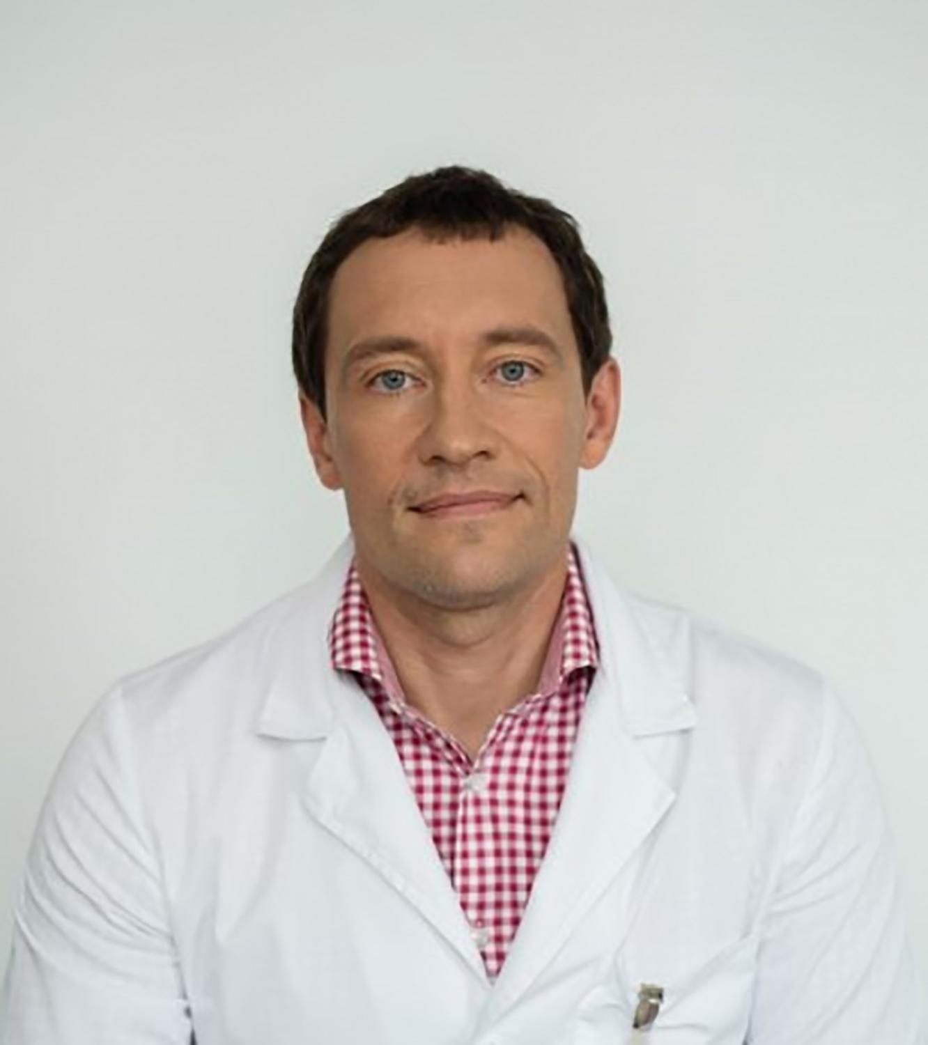 Pasiskiepydami saugome savo ir aplinkinių sveikatą / Gydytojas V. Pečeliūnas teigia