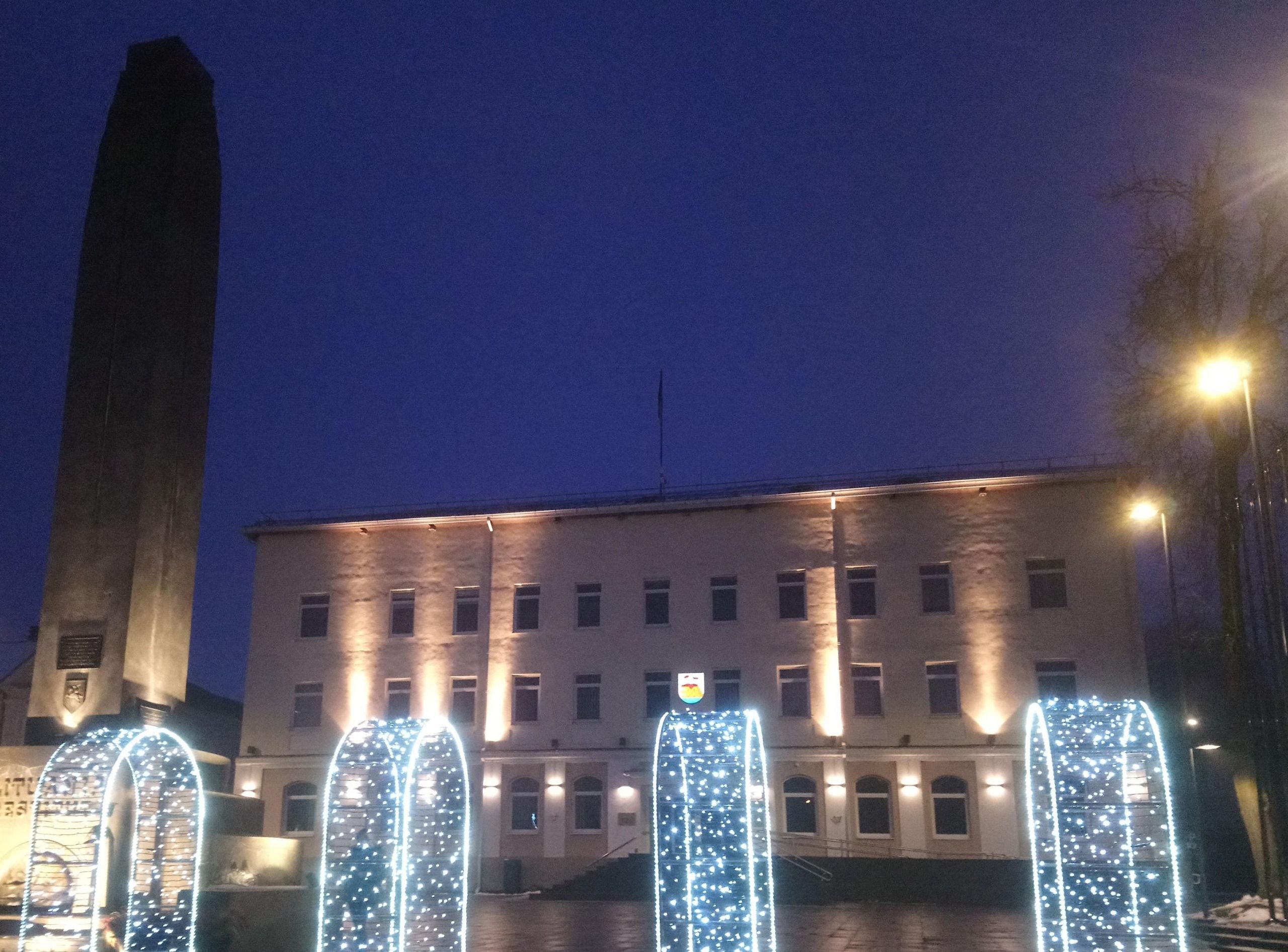 Paskutiniame posėdyje – sveikinimai ir linkėjimai /