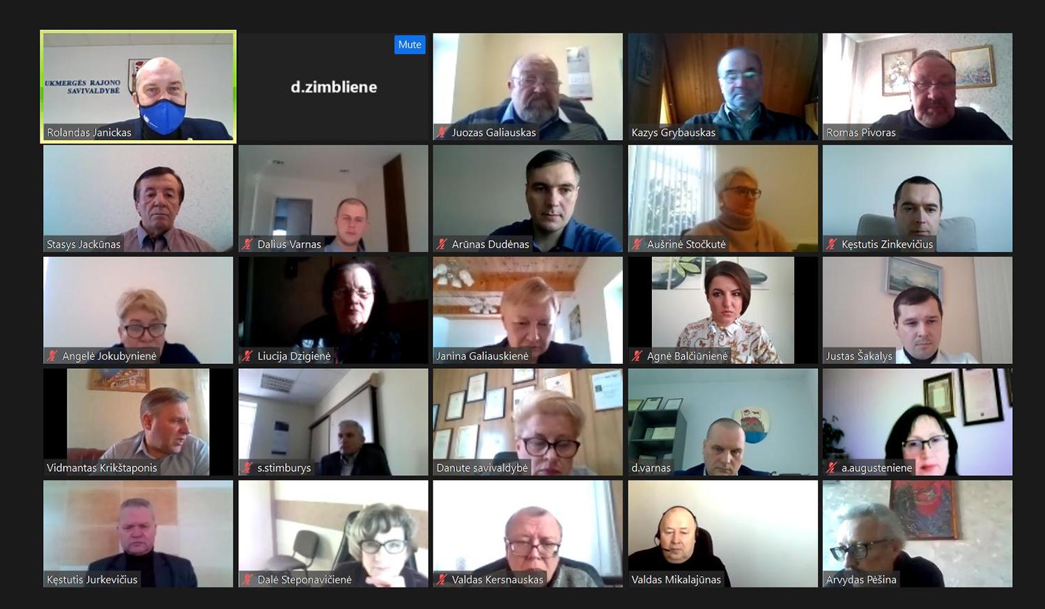 Patvirtintas deficitinis rajono biudžetas / Savivaldybės tarybos posėdis – virtualioje erdvėje.