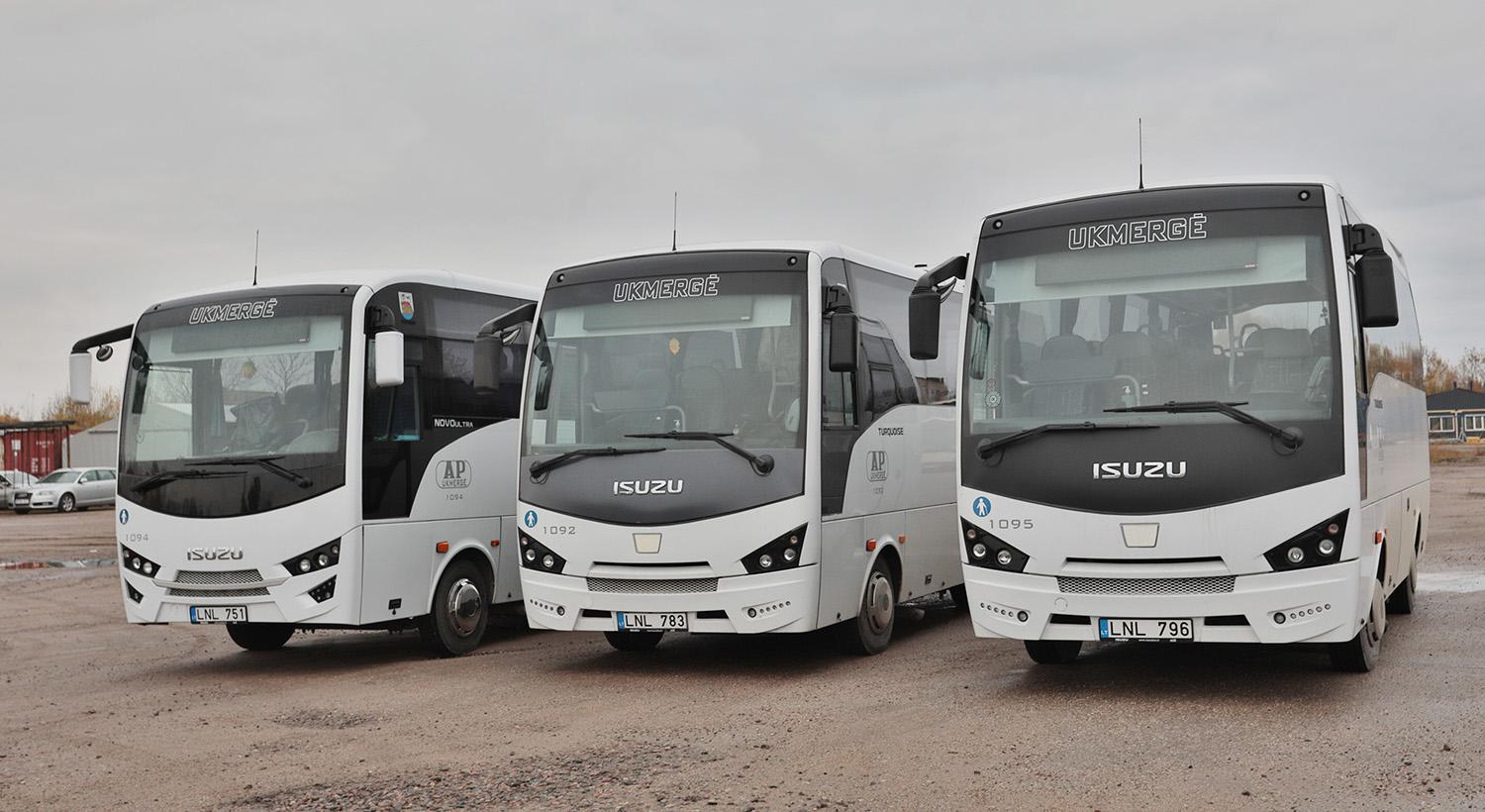 Po rajoną rieda nauji autobusai / Dainiaus Vyto nuotr. Nauji Ukmergės autobusų parko autobusai.