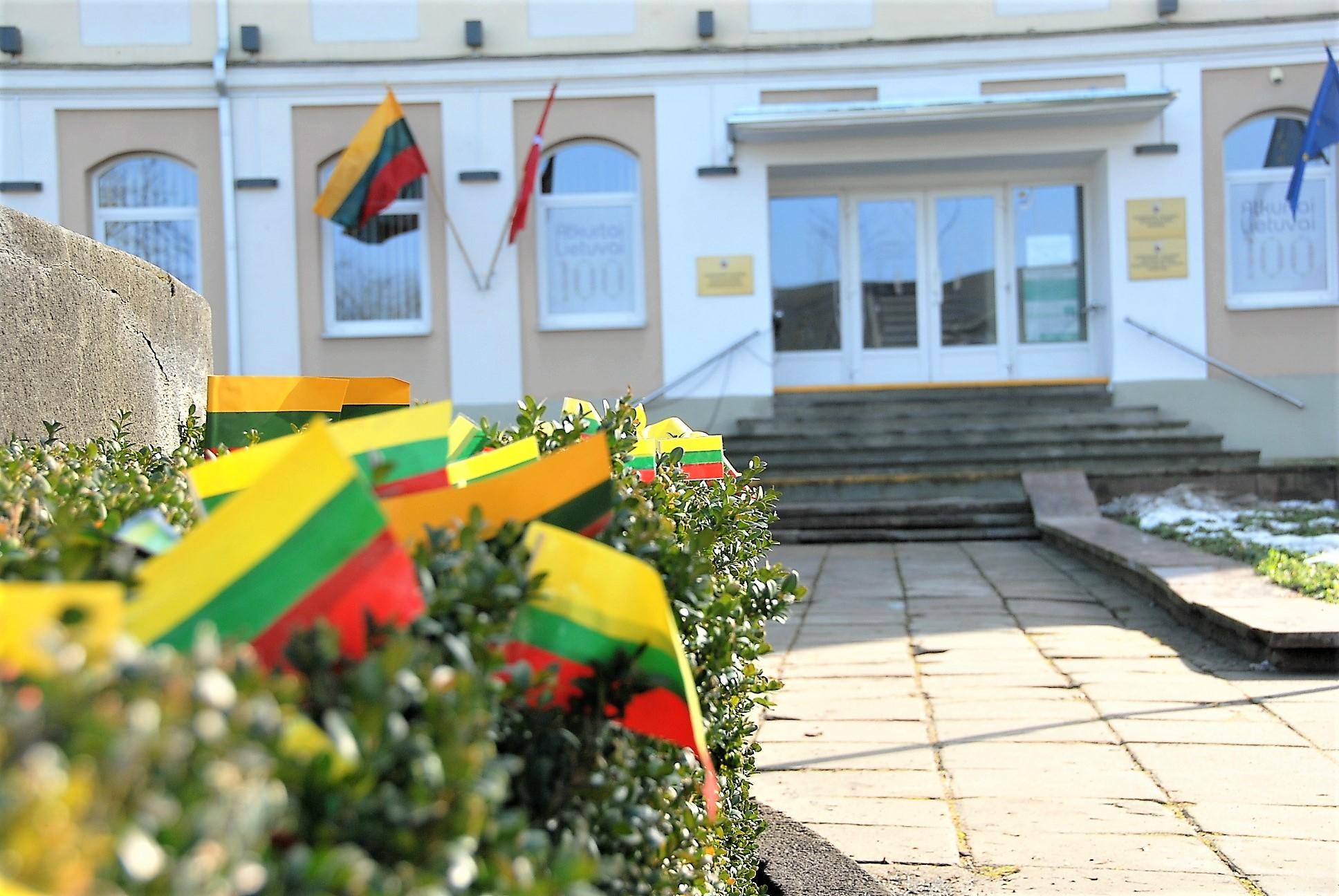 Politinė reklama – su vingiais... /