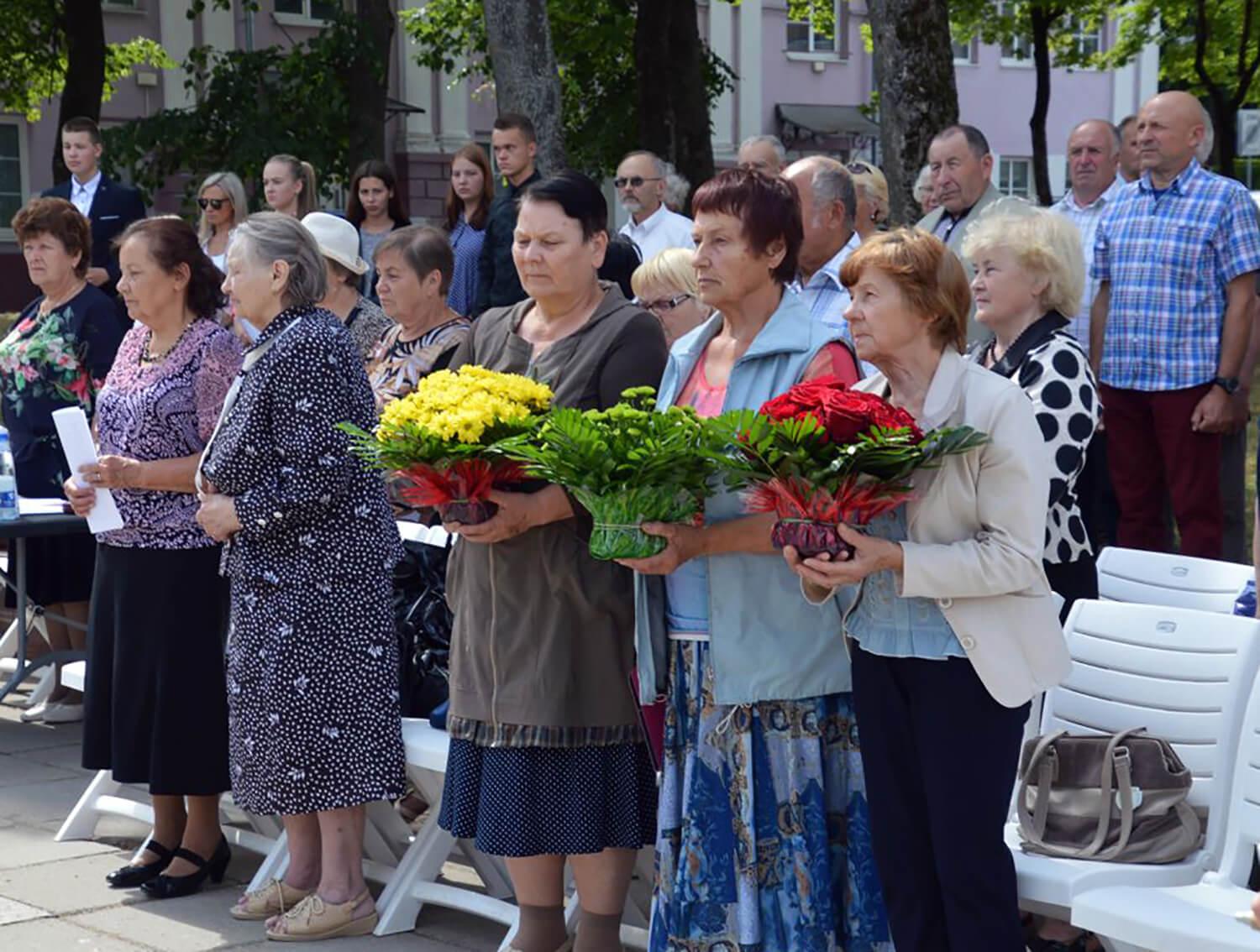Prisiminti visi iš Ukmergės ištremti žmonės / Paminėta Gedulo ir vilties diena. Autoriaus nuotr.