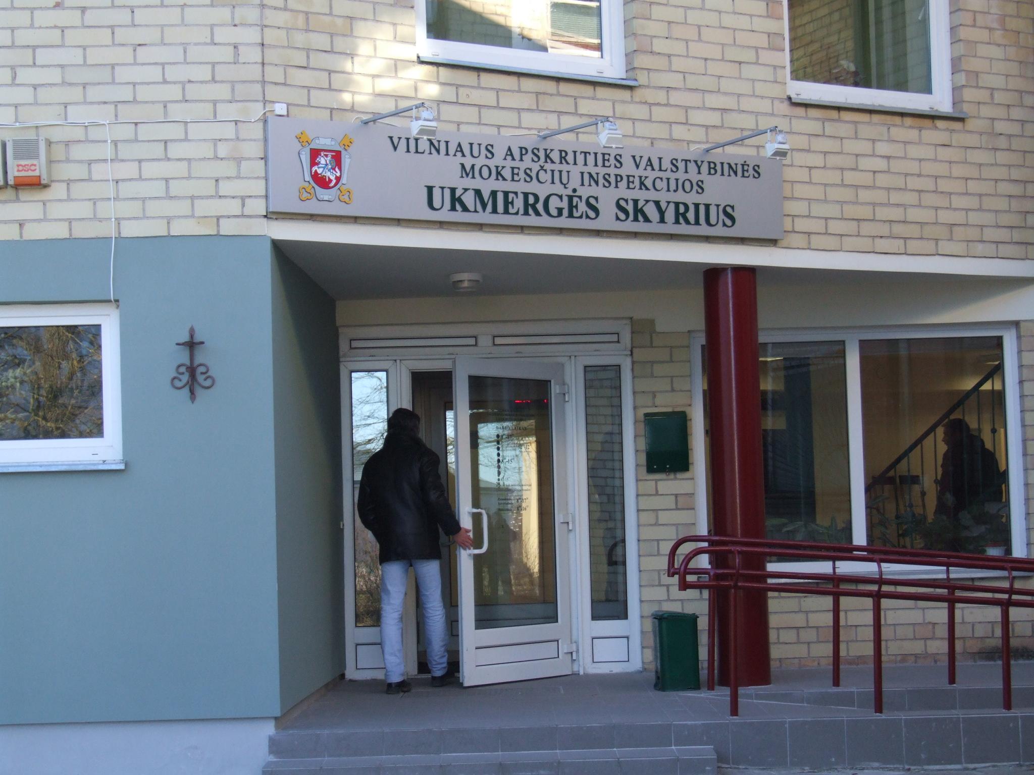 Ragina sumokėti žemės mokestį /