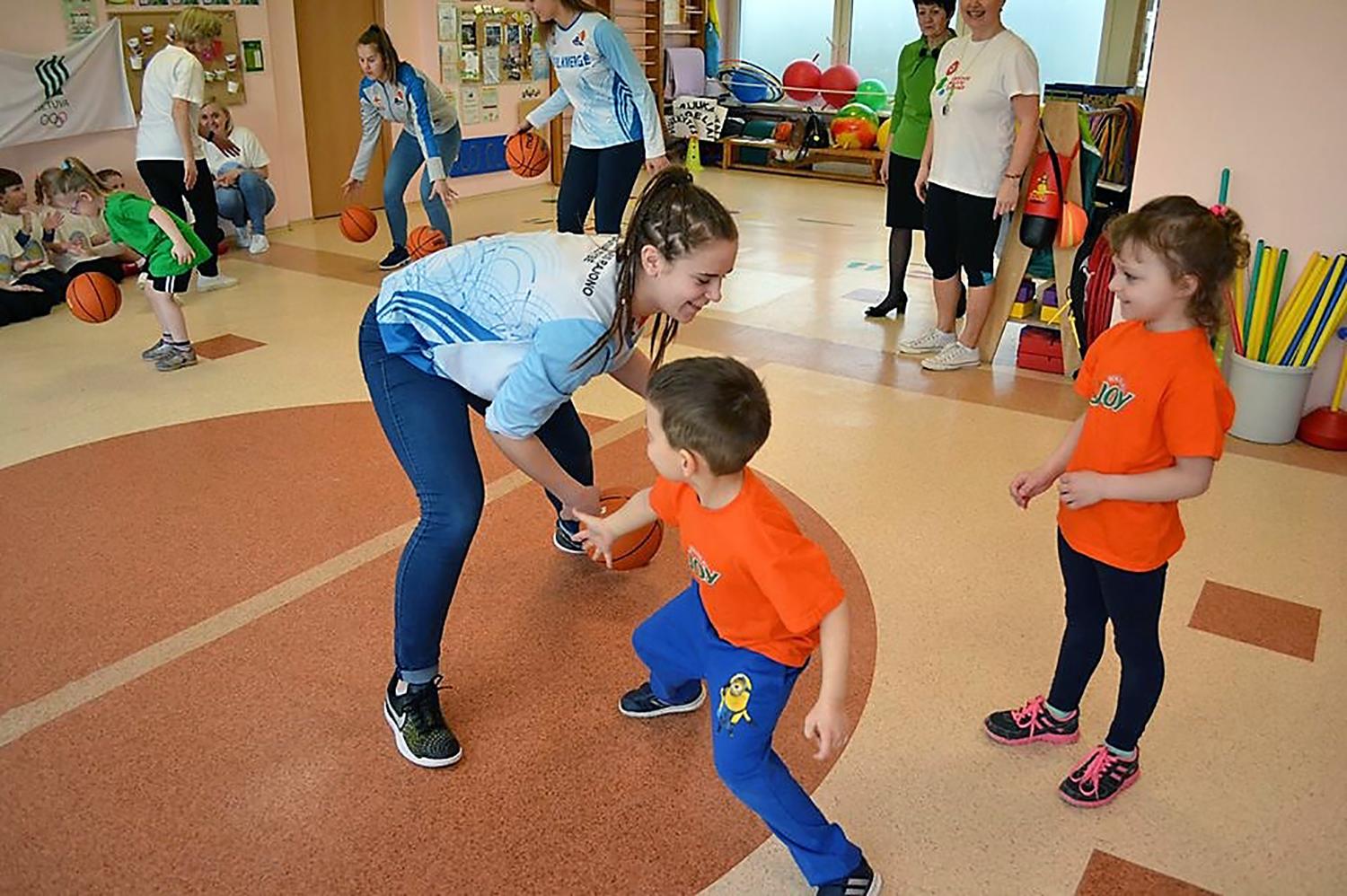 Renginyje – „Vilkmergės“ krepšininkės /