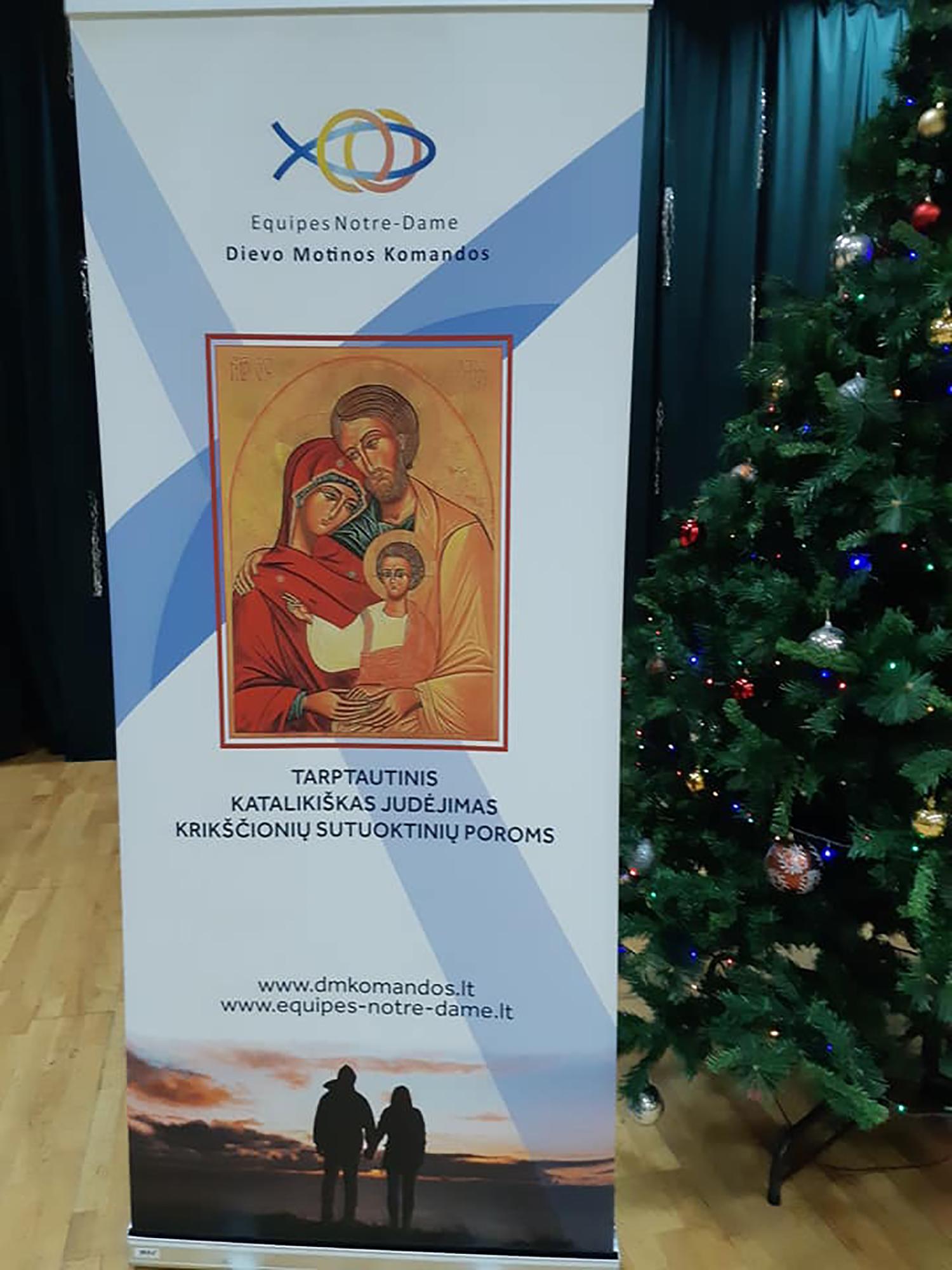 Rinkosi Dievo Motiną šlovinančios šeimos /